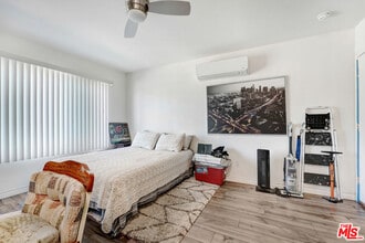 1740 Hauser Blvd in Los Angeles, CA - Building Photo - Building Photo