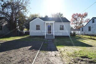 18 E Gilbert St in Hampton, VA - Building Photo