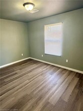 184 E 5th St in Waldron, AR - Foto de edificio - Building Photo