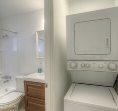 746 W Turney Ave in Phoenix, AZ - Building Photo - Building Photo