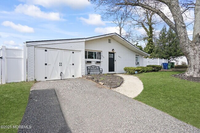 301 Allenhurst Ave in Neptune City, NJ - Building Photo - Building Photo