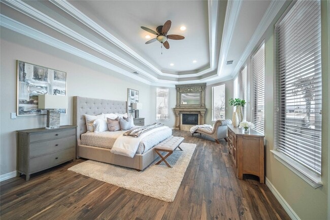 property at 18980 Harbor Side Blvd