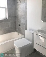 402 NW 12th Ave in Miami, FL - Building Photo - Building Photo