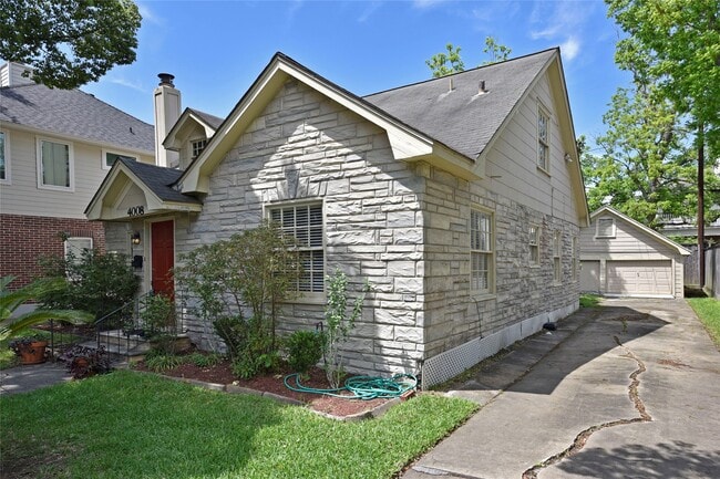 4008 Tennyson St in West University Place, TX - Building Photo - Building Photo