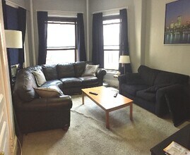 471 Commonwealth Ave, Unit 3R in Boston, MA - Building Photo - Building Photo