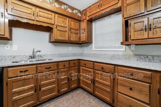 2775 Ashbriar Dr in Horn Lake, MS - Building Photo - Building Photo