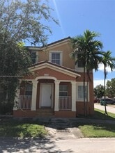 10848 SW 243rd St in Homestead, FL - Foto de edificio - Building Photo