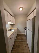 138-154 Woodhill Dr in Rochester, NY - Foto de edificio - Interior Photo