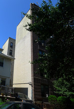 2202 64th St in Brooklyn, NY - Foto de edificio - Building Photo