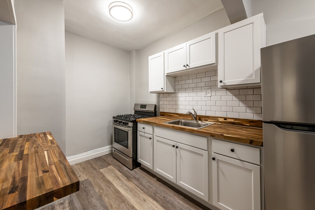 Clifton Lake Apartments in Cleveland, OH - Foto de edificio