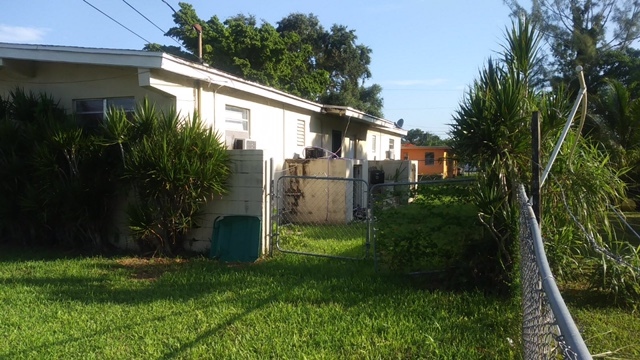12029 SW 215th St in Miami, FL - Building Photo - Building Photo