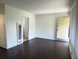 4712 Elmwood Ave in Los Angeles, CA - Building Photo