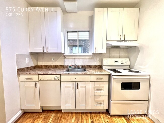 875 Curry Ave in Windsor, ON - Building Photo - Building Photo