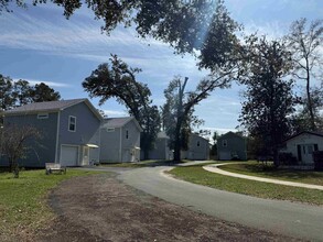 778 Parklawn St in Tallahassee, FL - Building Photo - Building Photo