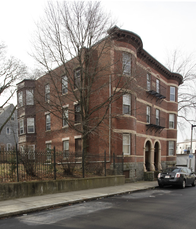 3-5 Edwin St in Boston, MA - Foto de edificio - Building Photo