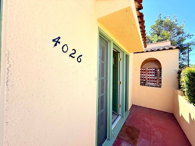 4026-4026 York Blvd in Los Angeles, CA - Building Photo - Building Photo
