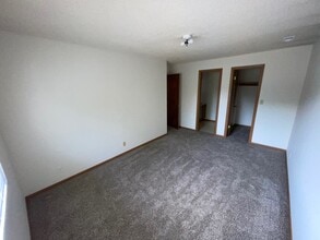 1617 Prospect St, Unit 1 in Lincoln, NE - Foto de edificio - Building Photo