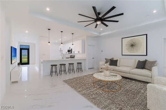 1013 El Dorado Blvd N in Cape Coral, FL - Building Photo - Building Photo