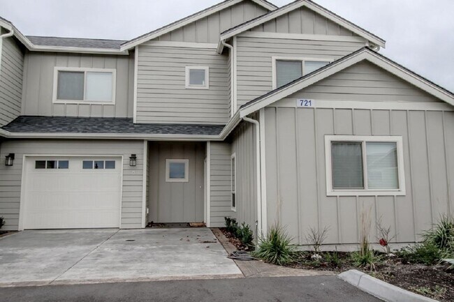 property at 721 Trail Rd