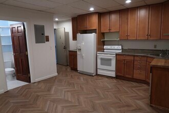 12 Aberdeen St, Unit #B in Boston, MA - Foto de edificio - Building Photo