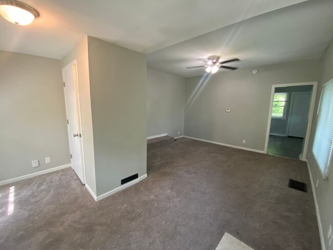 1831 Christie St in Davenport, IA - Building Photo - Building Photo