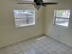 20431 NW 46th Ave-Unit -1 in Miami Gardens, FL - Building Photo - Building Photo