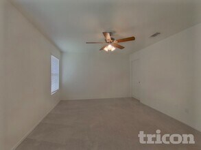 17159 Quaking Aspen Ln in New Caney, TX - Building Photo - Building Photo