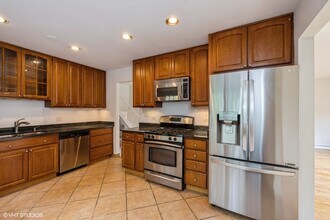 1782 Richfield Ave, Unit 7103 in Highland Park, IL - Building Photo - Building Photo
