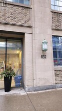832-3832 Bay St. in Toronto, ON - Building Photo - Building Photo