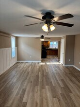 210 Cole St in Watertown, WI - Foto de edificio - Building Photo