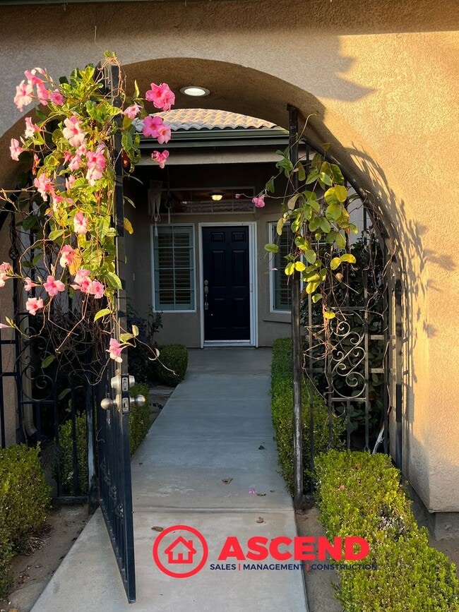 11110 Dawson Falls Ave in Bakersfield, CA - Building Photo - Building Photo