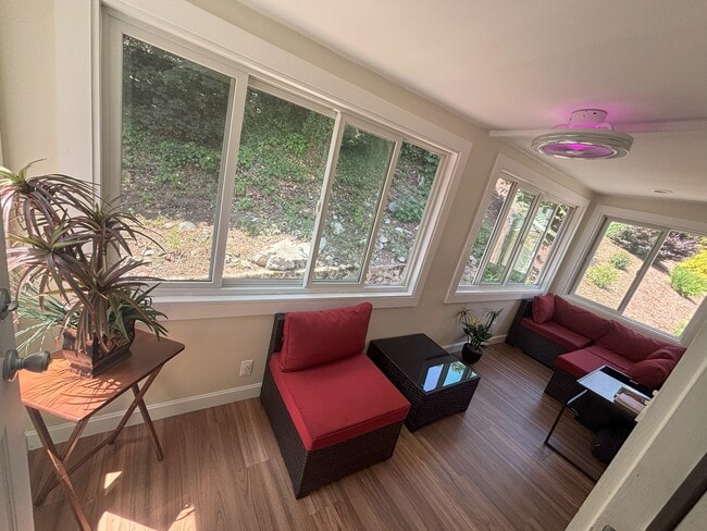 88 Fellsway E, Unit 2
