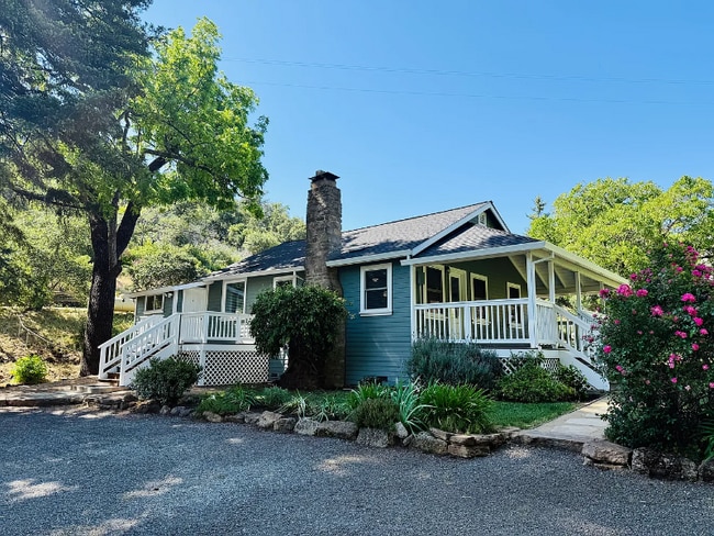 2755 Monticello Rd in Napa, CA - Building Photo - Building Photo