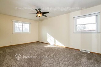 1035 Iowa St in Glenwood, IL - Foto de edificio - Building Photo