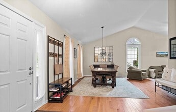 5516 Virgin Rock Rd in Centreville, VA - Building Photo - Building Photo