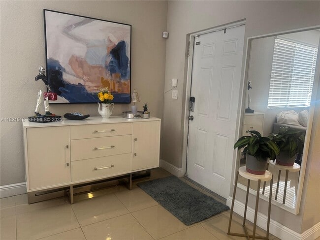 798 NE 43rd St in Oakland Park, FL - Building Photo - Building Photo