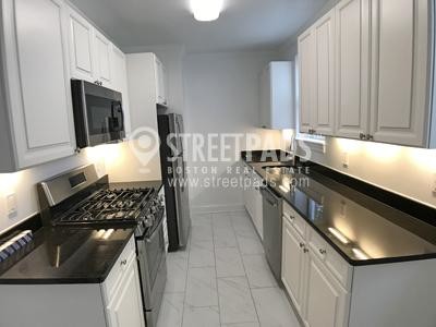 41 Auburn St in Brookline, MA - Building Photo