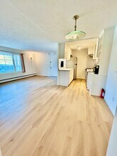 5011 Nob Hill Dr, Unit #C9 in Chagrin Falls, OH - Foto de edificio - Building Photo