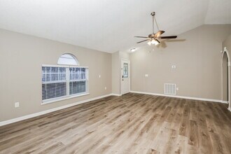 225 Twisting Trail in Orlando, FL - Building Photo - Building Photo