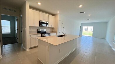 2892 Transformation Wy in Clermont, FL - Building Photo - Building Photo