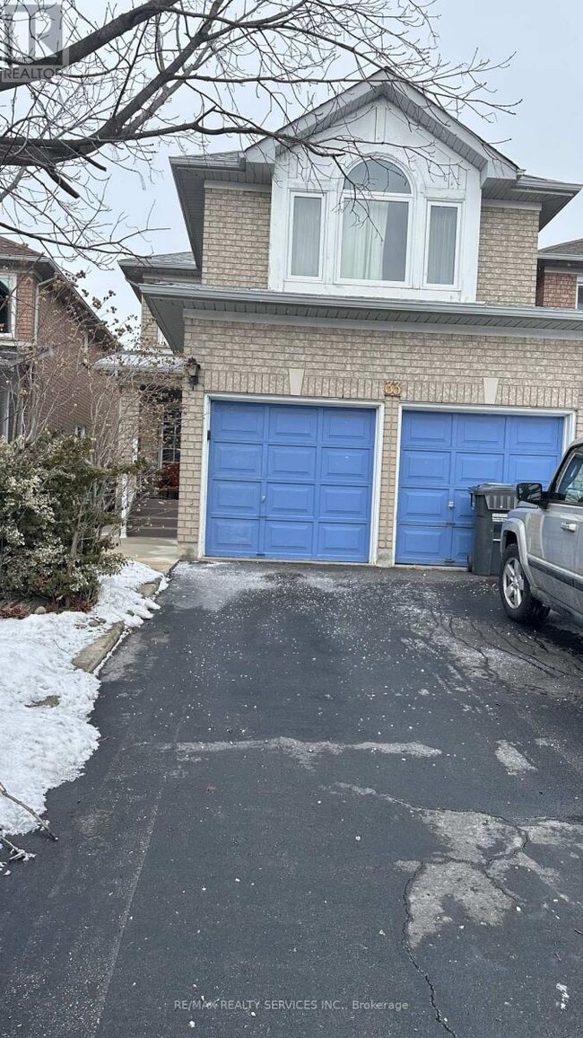 property at 33 Dovesong Dr