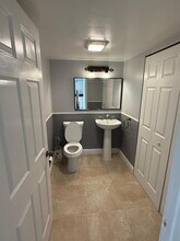 3892 Victoria Dr in West Palm Beach, FL - Building Photo - Building Photo