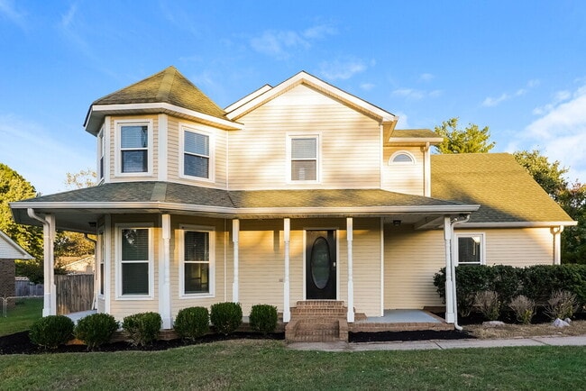 property at 1127 Cason Ln