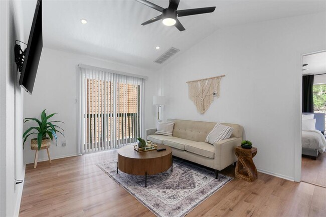 property at 6903 Deatonhill Dr