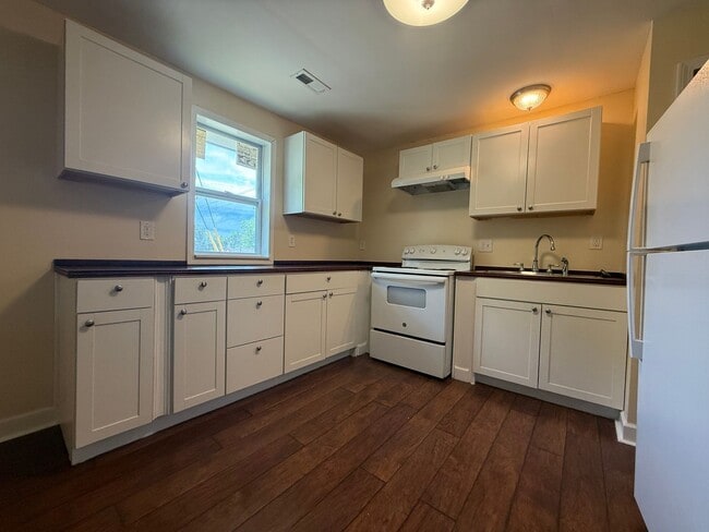 701 Salisbury St in Wadesboro, NC - Building Photo - Building Photo