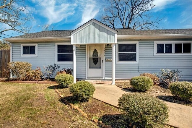 property at 1316 Zora St