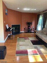 2 Halstead Pl in Princeton, NJ - Building Photo - Building Photo