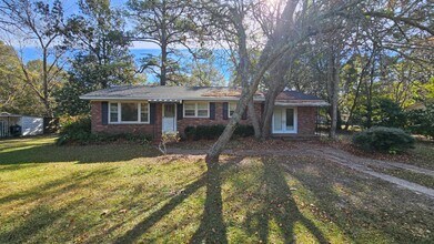 298 Lindale Ave in Moultrie, GA - Building Photo - Building Photo