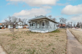 2101 S Water St in Wichita, KS - Building Photo - Building Photo