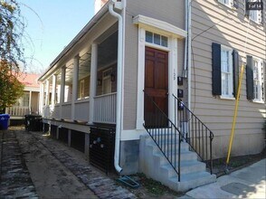 109 Coming St in Charleston, SC - Building Photo - Building Photo